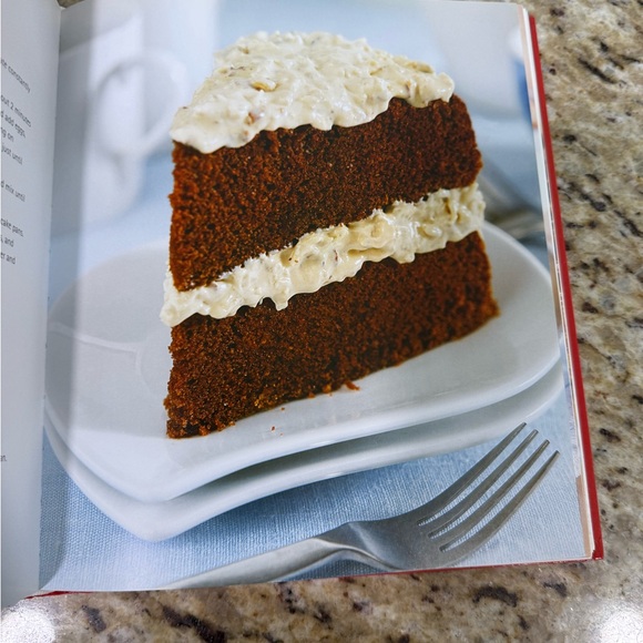 Kitchen Aid Hardback CookBook Best Loved Recipes 247 Pages w Colored Pictures - Picture 9 of 11